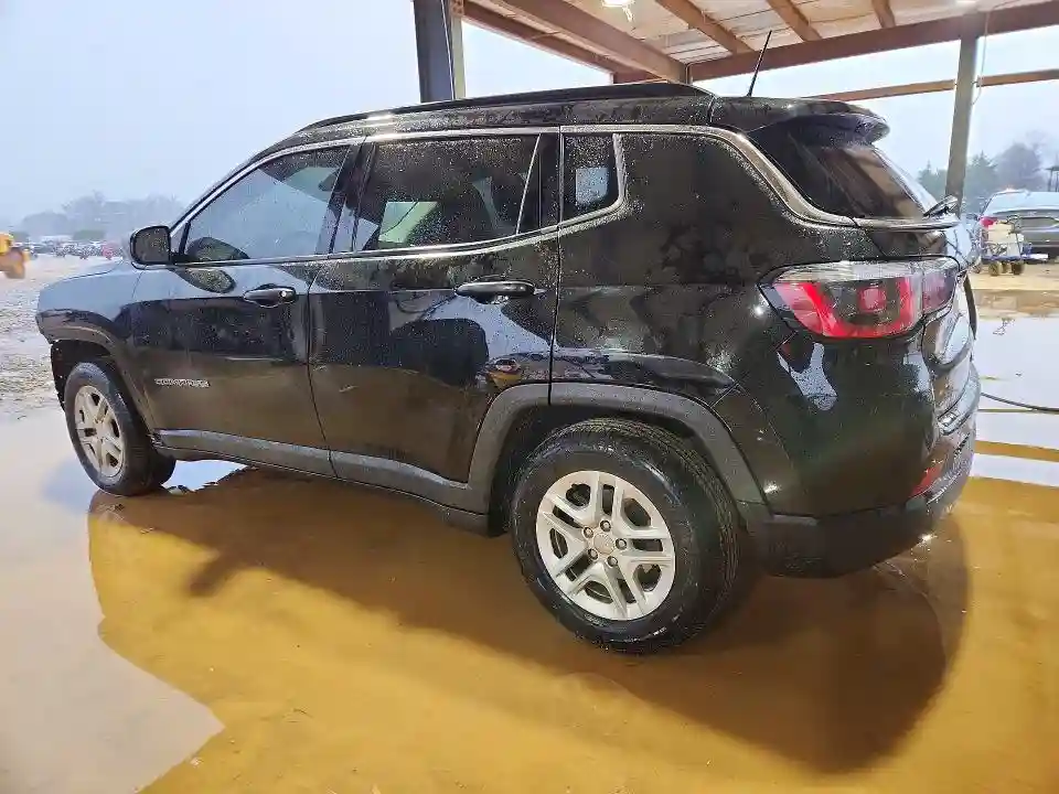 3C4NJCAB5LT169944 2020 JEEP COMPASS-1
