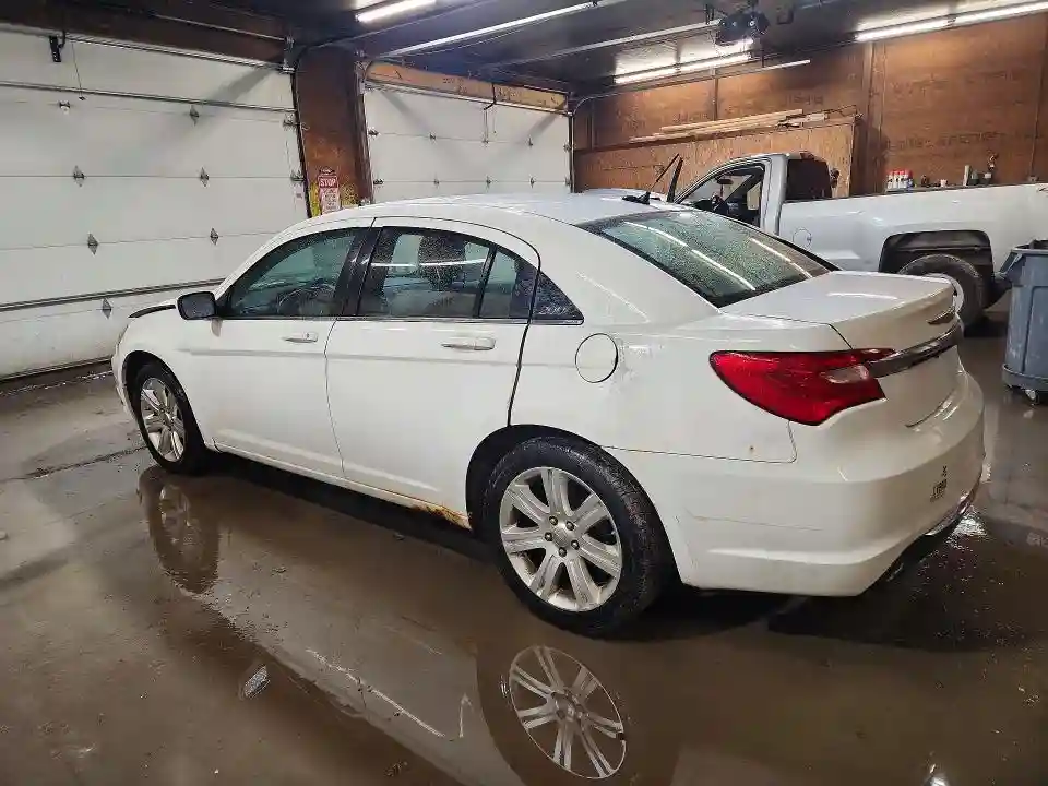 1C3CCBAB2DN762193 2013 CHRYSLER 200-1
