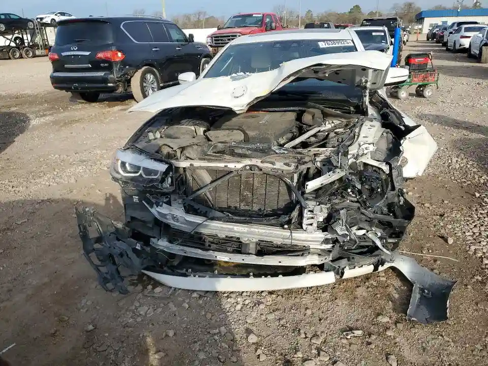 WBAJA9C59KB389769 2019 BMW 5 SERIES-4