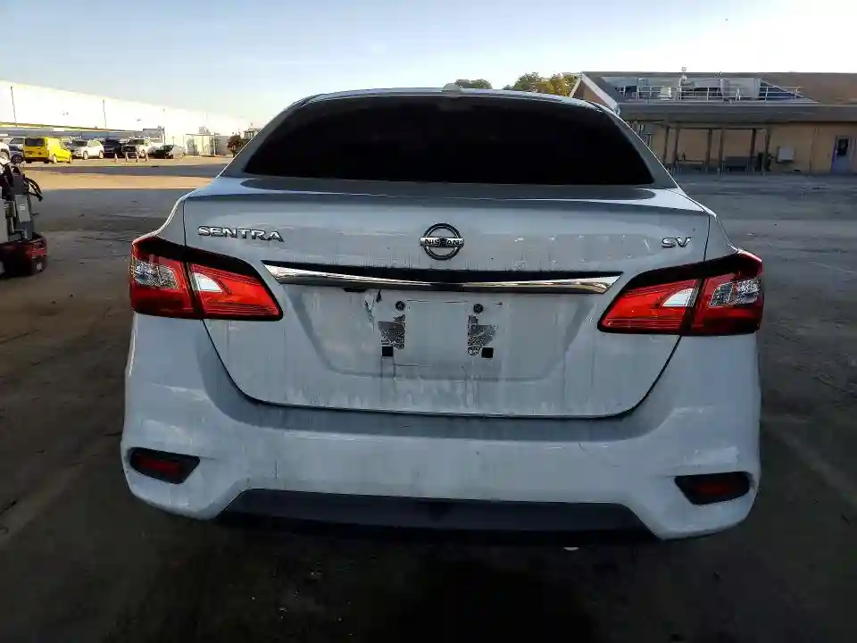 3N1AB7AP4JL649407 2018 NISSAN SENTRA-5
