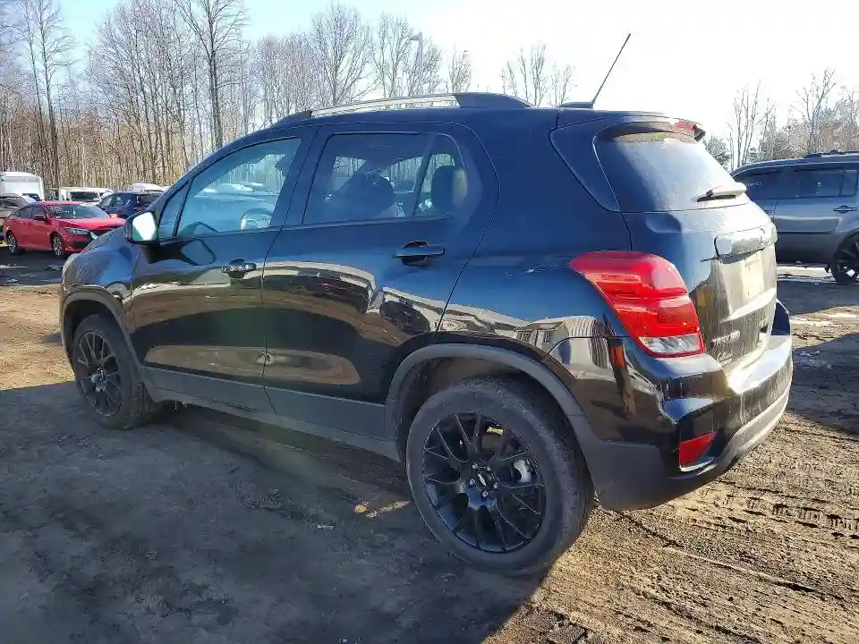 KL7CJPSM1NB535897 2022 CHEVROLET TRAX-1