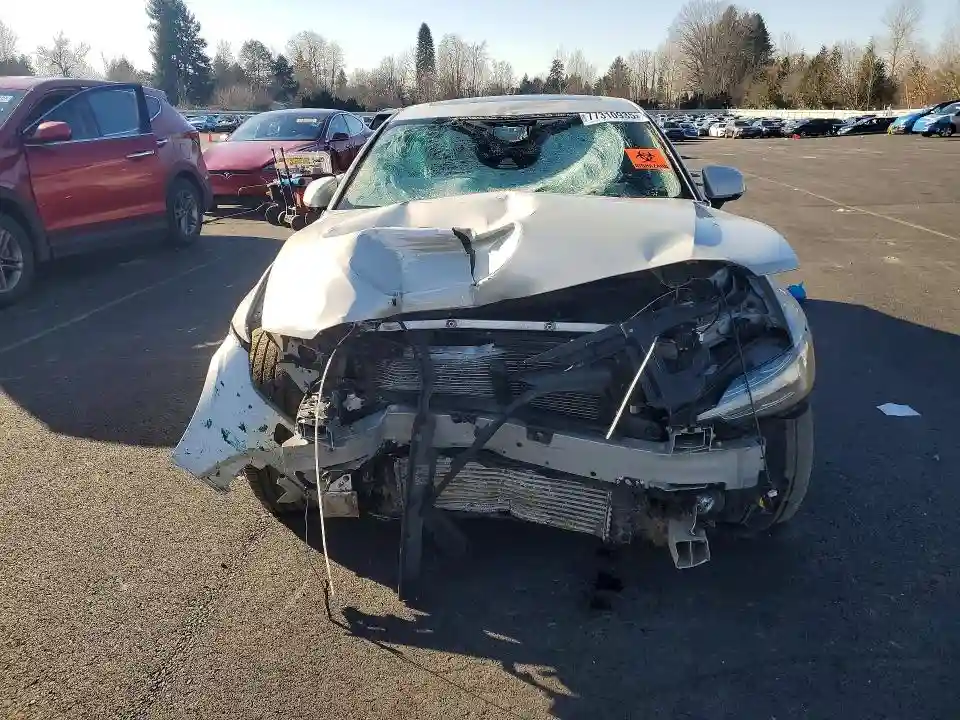 7JR102FL2KG016861 2019 VOLVO S60-4