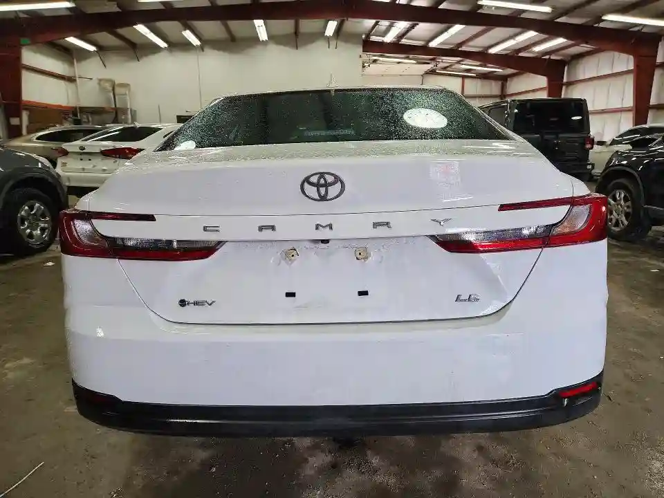 4T1DAACK6SU122810 2025 TOYOTA CAMRY-5
