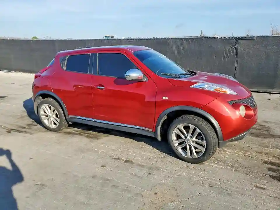 JN8AF5MV1DT220083 2013 NISSAN JUKE-3