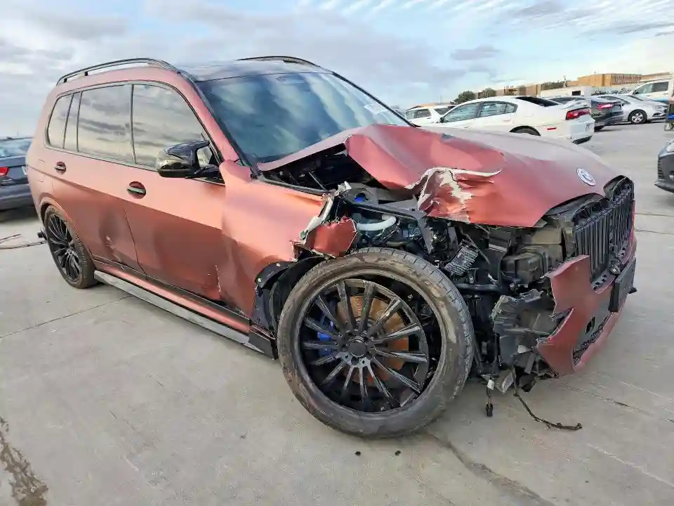 5UXCW2C0XL0E74708 2020 BMW X7-3
