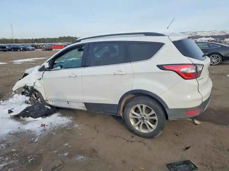 1FMCU9GD1JUC16346 2018 FORD ESCAPE-1