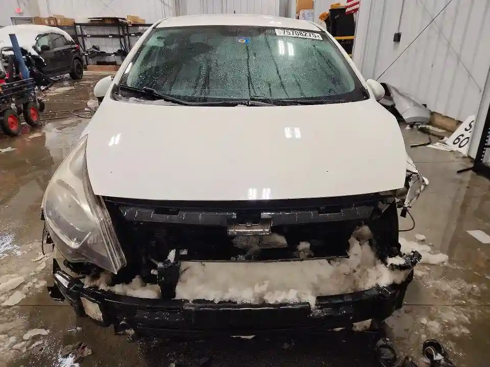 KNADM4A38H6071832 2017 KIA RIO-4