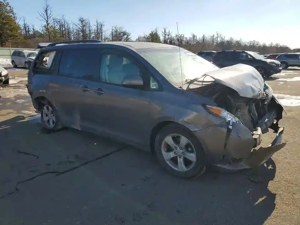 5TDKK3DC4BS037836 2011 TOYOTA ALL MODELS-3