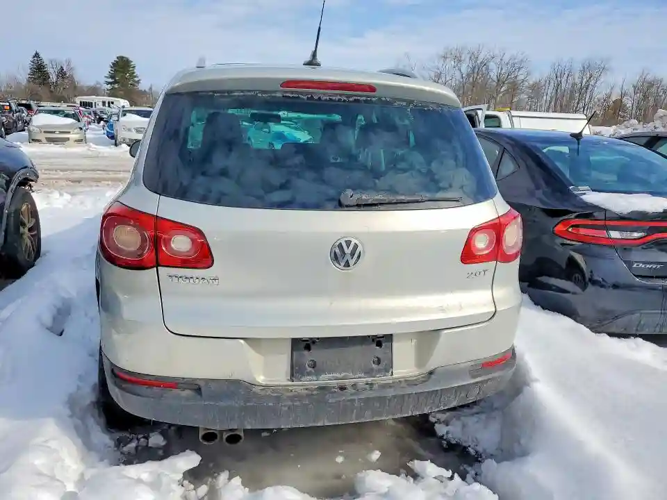 WVGAV7AXXBW539831 2011 VOLKSWAGEN TIGUAN-5
