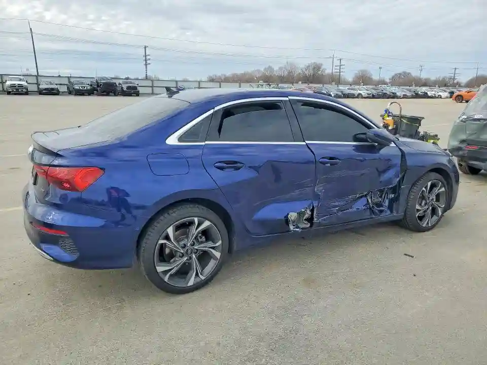 WAUHUDGYXNA035413 2022 AUDI A3-2