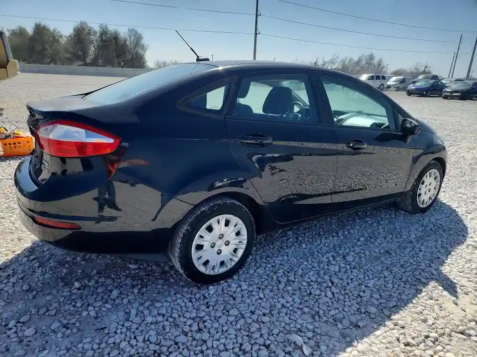 3FADP4AJ7FM207671 2015 FORD FIESTA-2