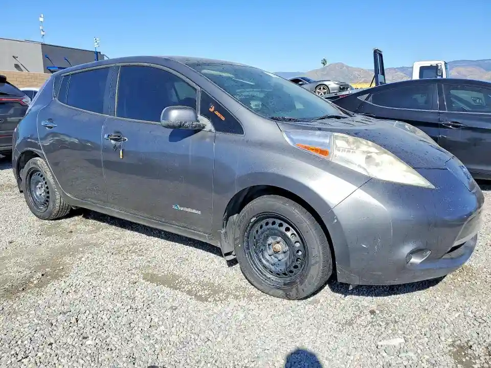 1N4AZ0CP5GC302479 2016 NISSAN LEAF-3