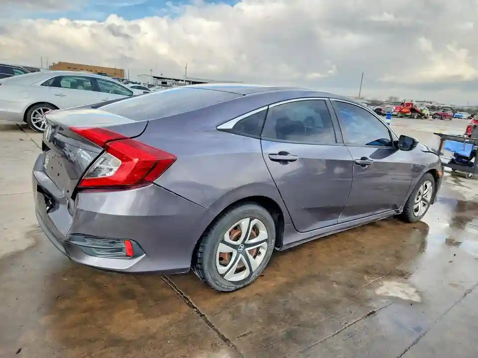 2HGFC2F51JH501753 2018 HONDA CIVIC-2