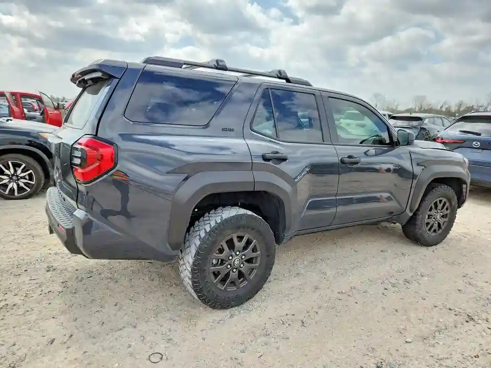 JTEVA5AR3S5005062 2025 TOYOTA 4RUNNER-2