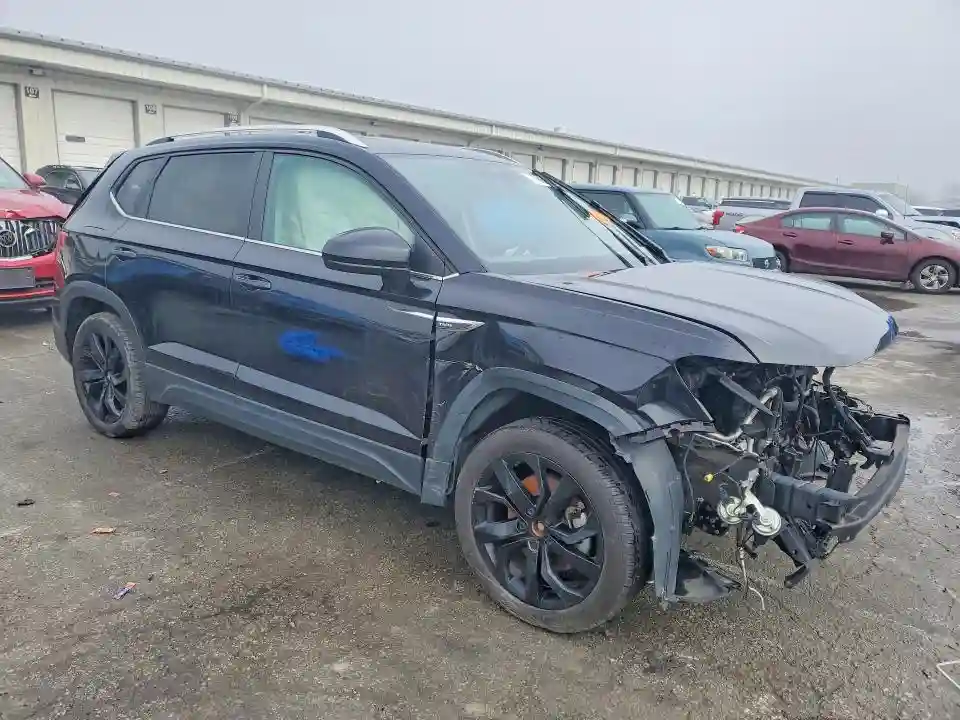3VVEX7B21PM323152 2023 VOLKSWAGEN TAOS SE-3
