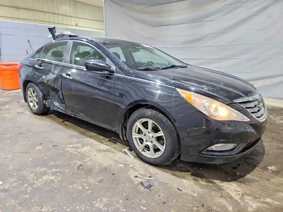 5NPEC4AB8DH780150 2013 HYUNDAI SONATA-3