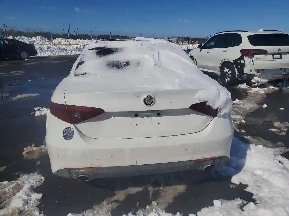 ZARFANAN6K7622617 2019 ALFA ROMEO GIULIA-5