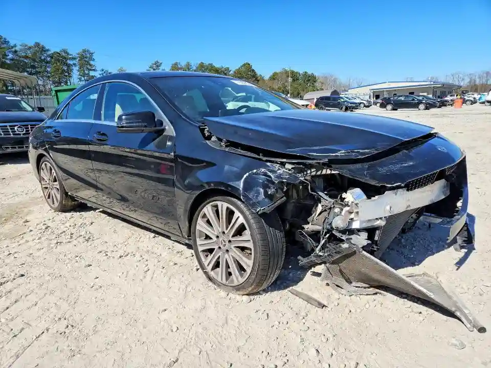 WDDSJ4EB1JN669668 2018 MERCEDES-BENZ CLA-CLASS-3