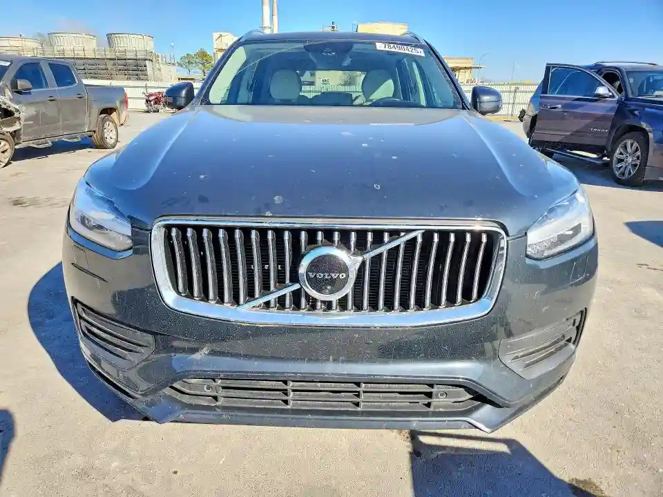 YV4102CK7M1670882 2021 VOLVO XC90-4