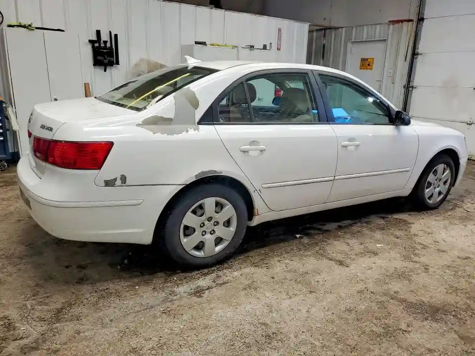 5NPET4AC0AH650951 2010 HYUNDAI SONATA-2