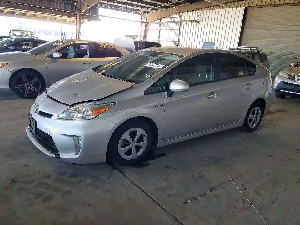 JTDKN3DU5F1970762 2015 TOYOTA PRIUS-0