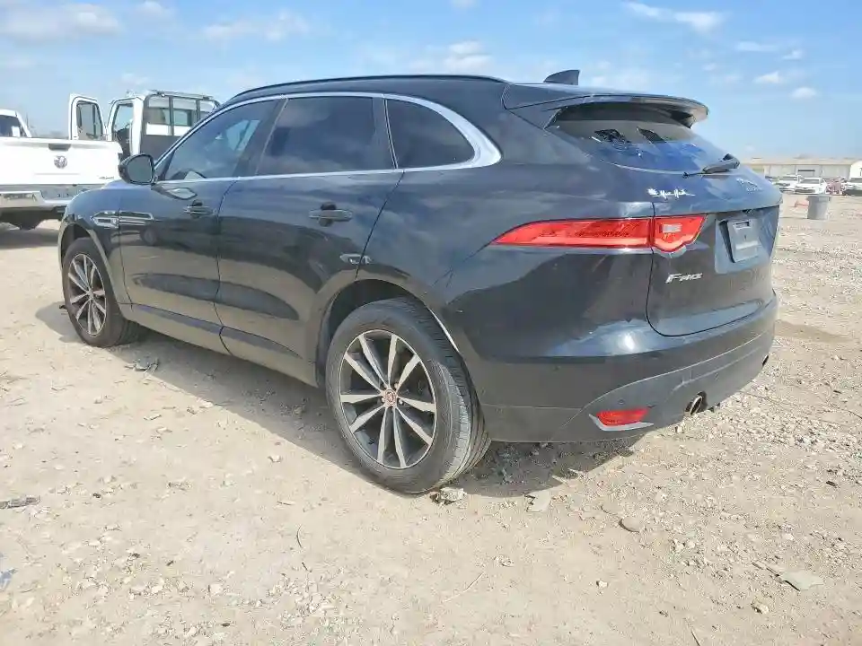 SADCK2BV2HA894931 2017 JAGUAR F-PACE-1
