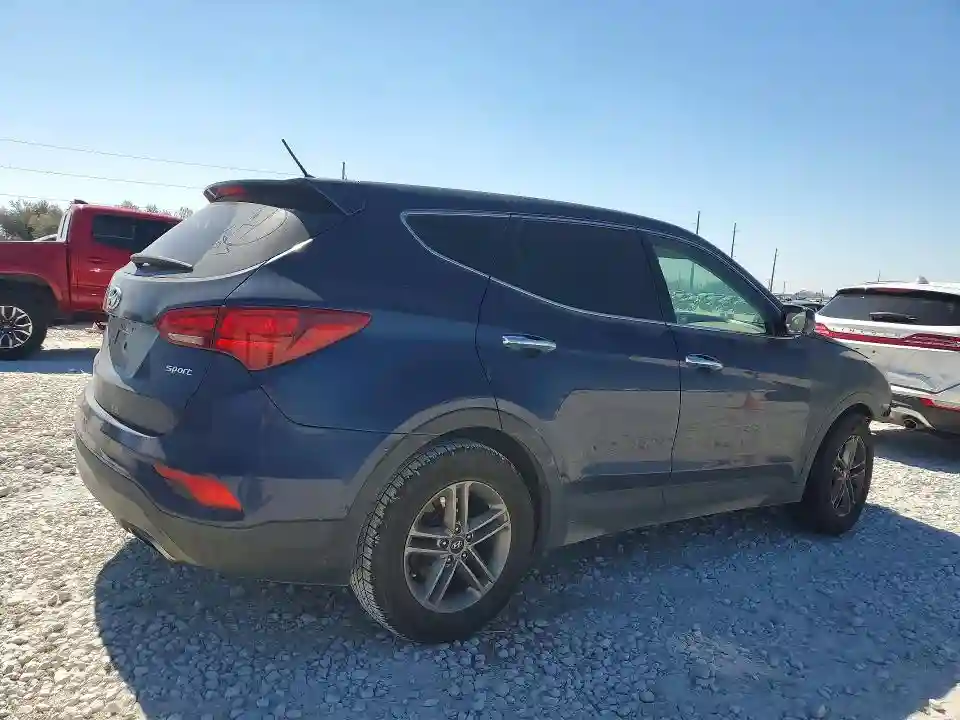5XYZT3LB3JG527832 2018 HYUNDAI SANTA FE-2
