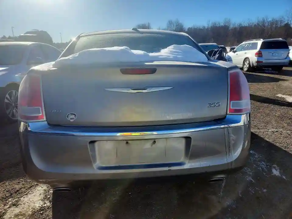 2C3CCARG0EH170201 2014 CHRYSLER 300-5