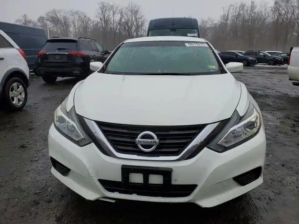 1N4AL3AP2HN329196 2017 NISSAN ALTIMA-4