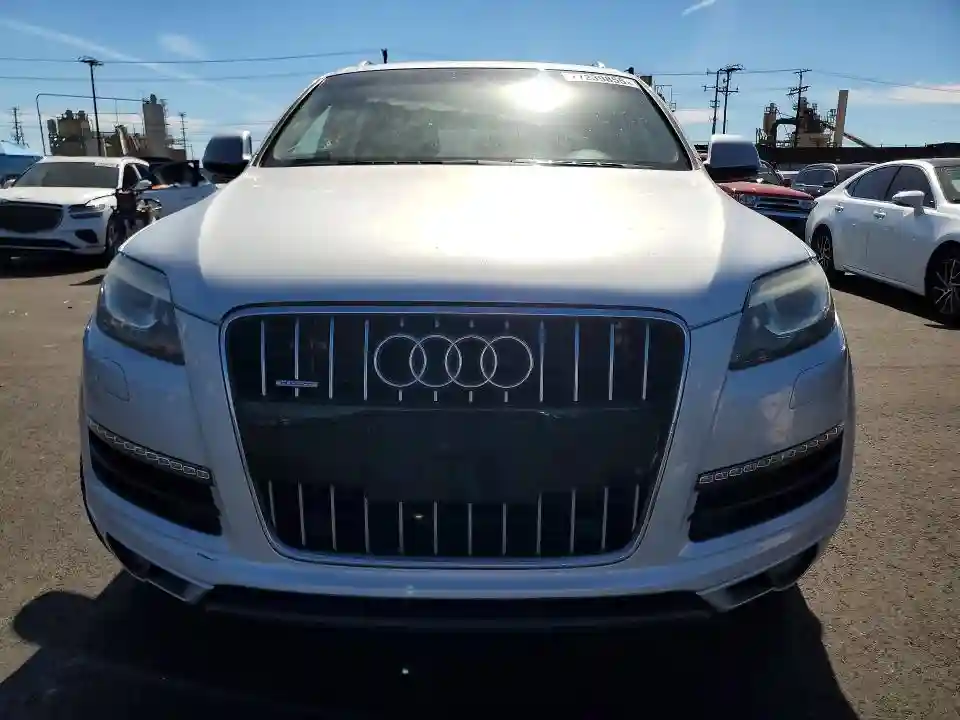 WA1DGAFEXDD008699 2013 AUDI Q7-4