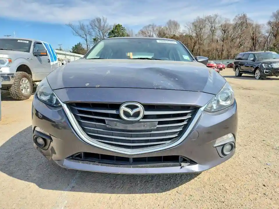 3MZBM1N77GM272221 2016 MAZDA 3-4