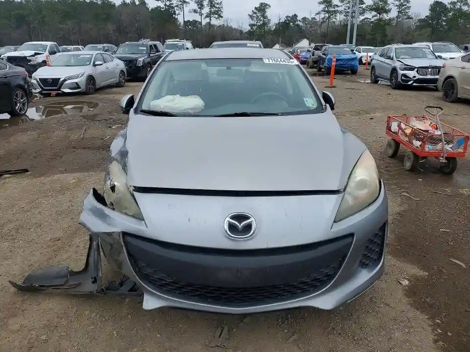 JM1BL1UFXC1501710 2012 MAZDA 3-4