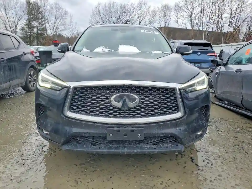 3PCAJ5CB8MF102374 2021 INFINITI QX50-4