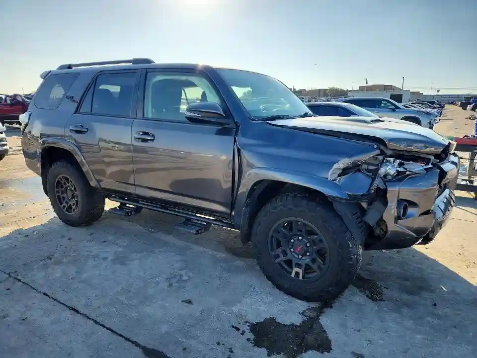JTEBU5JR1K5667507 2019 TOYOTA 4RUNNER-3