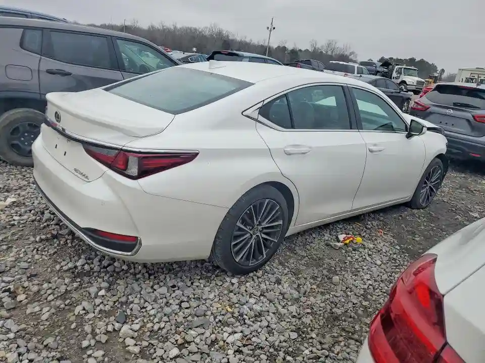 58ADA1C10RU053817 2024 LEXUS ES300-2
