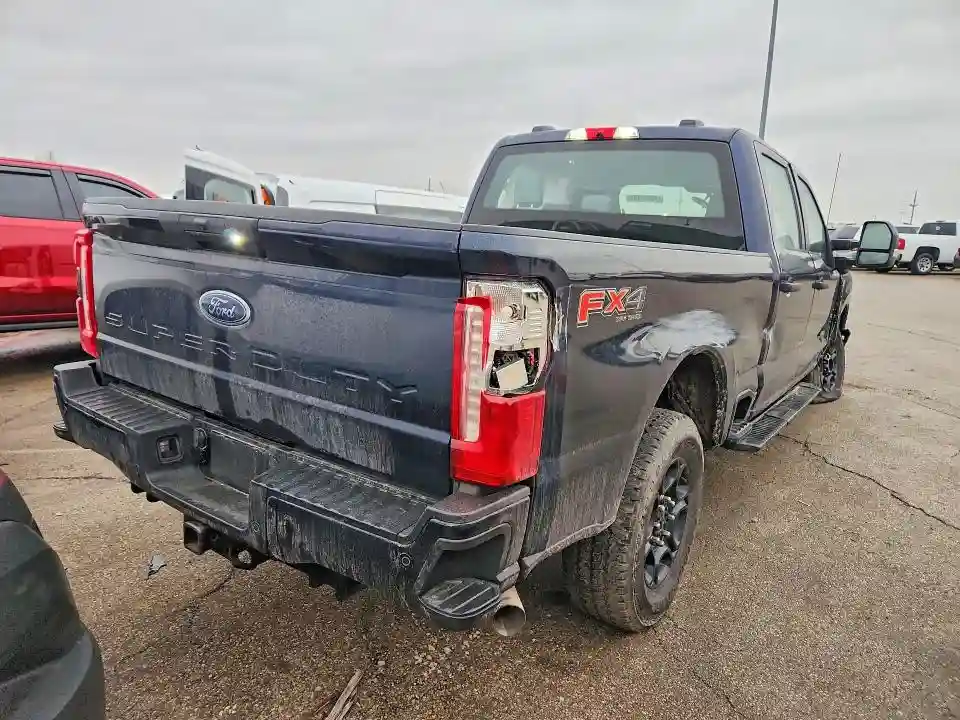 1FT8W2BA1REF43702 2024 FORD F250-2