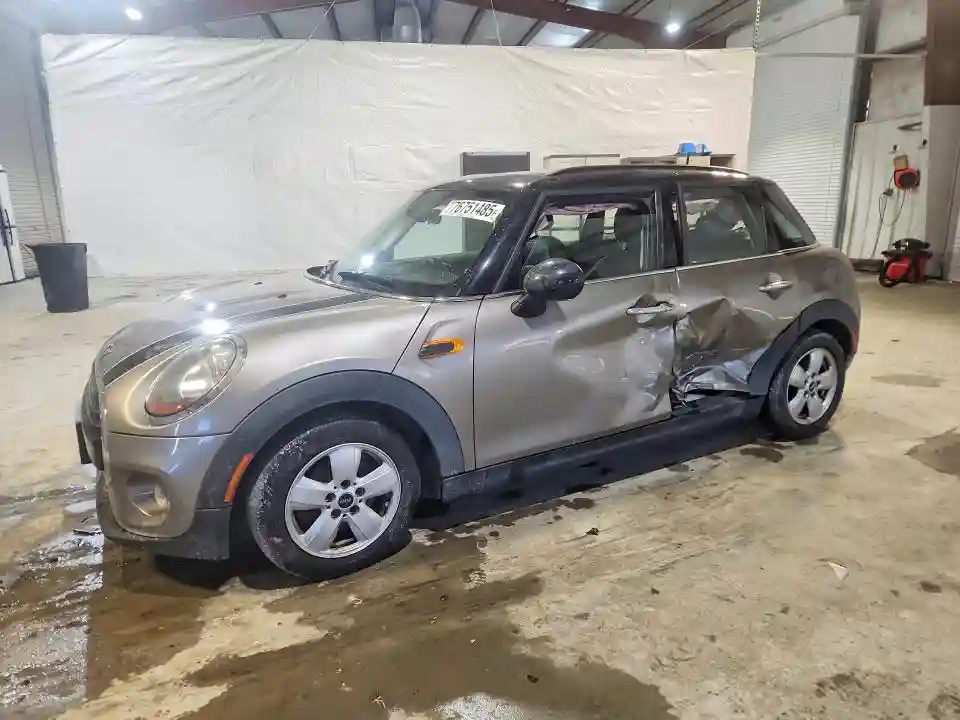 WMWXU1C53J2F93083 2018 MINI COOPER-0