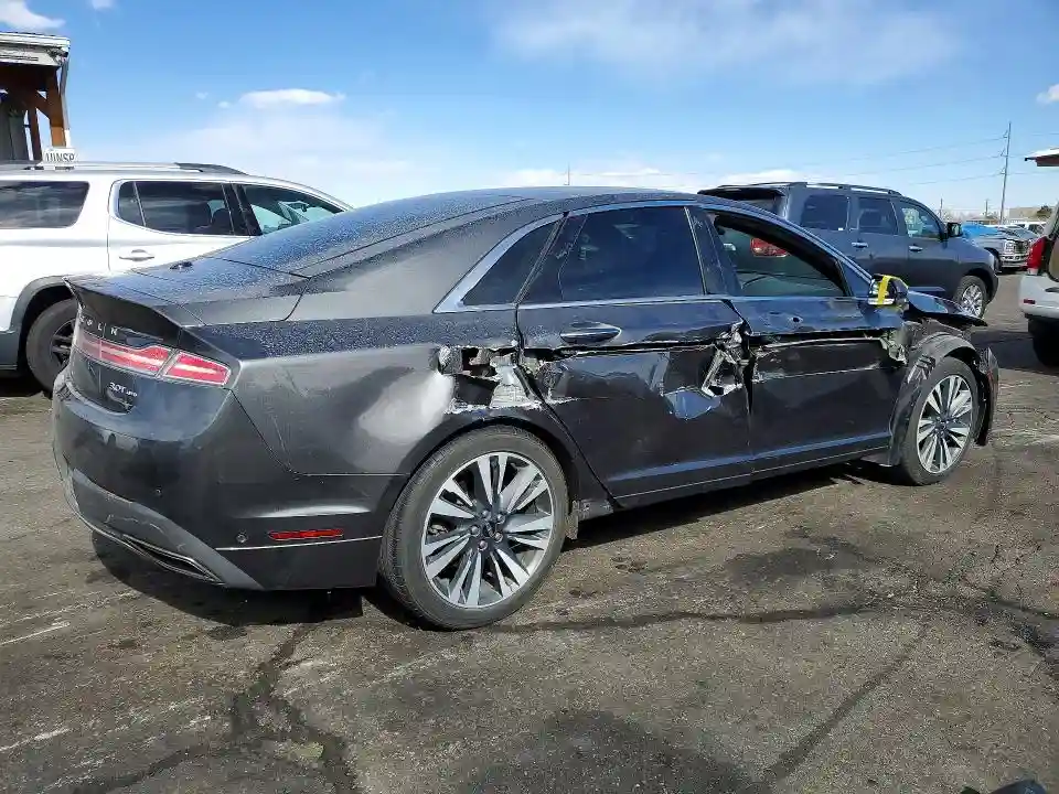 3LN6L5FC1KR608432 2019 LINCOLN MKZ-2