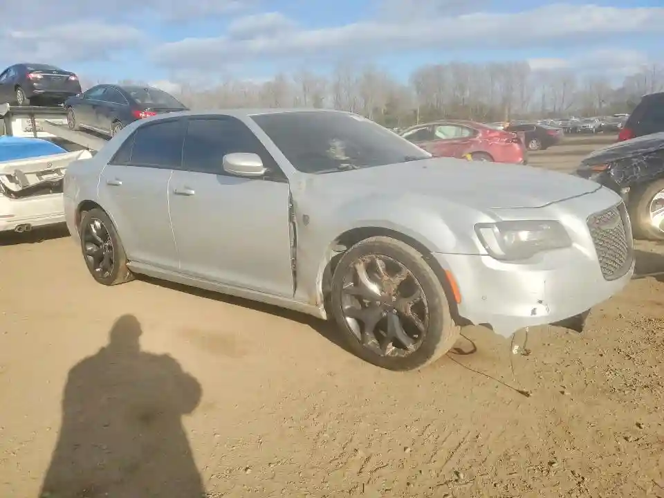 2C3CCABGXMH545598 2021 CHRYSLER 300-3
