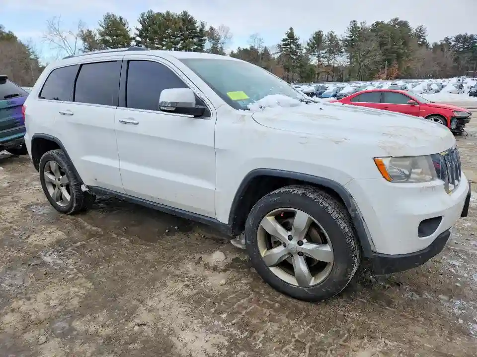 1C4RJFCT7DC615534 2013 JEEP GRAND CHEROKEE-3