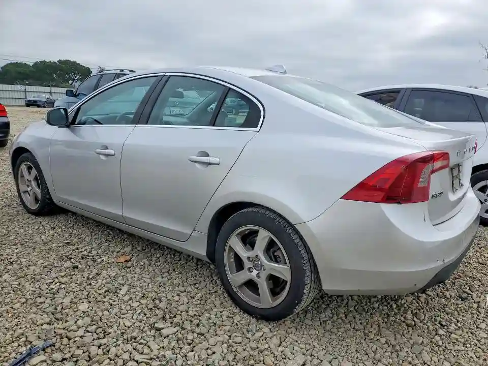YV1622FS4C2057765 2012 VOLVO S60-1