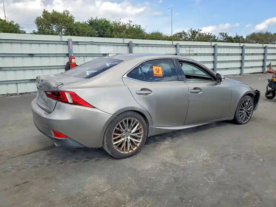 JTHBF1D21F5057309 2015 LEXUS IS-2