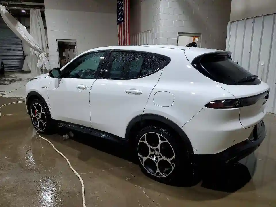 ZASPATDW7R3059641 2024 ALFA ROMEO TONALE VEL-1