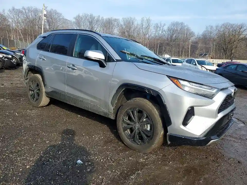 4T3T6RFV0SU180372 2025 TOYOTA RAV4 HYBRID-3