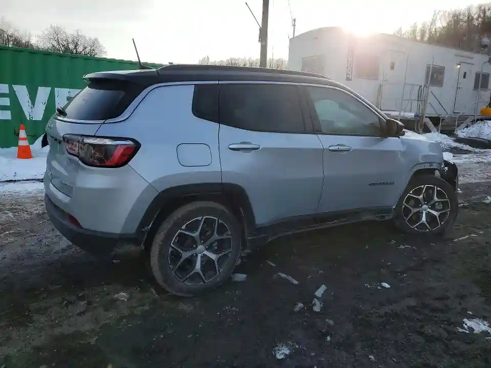 3C4NJDCNXRT167189 2024 JEEP COMPASS-2