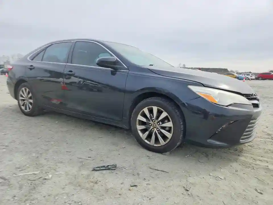 4T1BF1FK2FU985565 2015 TOYOTA CAMRY-3
