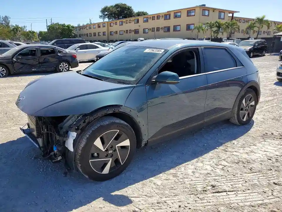 7YAKM4DA7SY006656 2025 HYUNDAI IONIQ-0