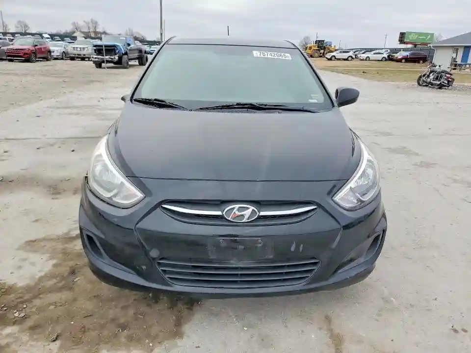 KMHCT5AE2HU364206 2017 HYUNDAI ACCENT SE-4