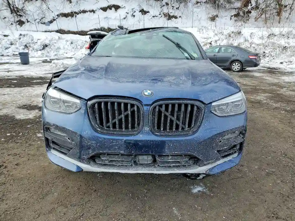 5UXUJ3C58KLA58738 2019 BMW X4-4