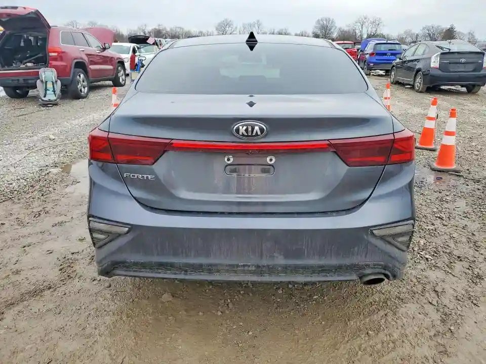 3KPF24AD1LE260416 2020 KIA FORTE-5